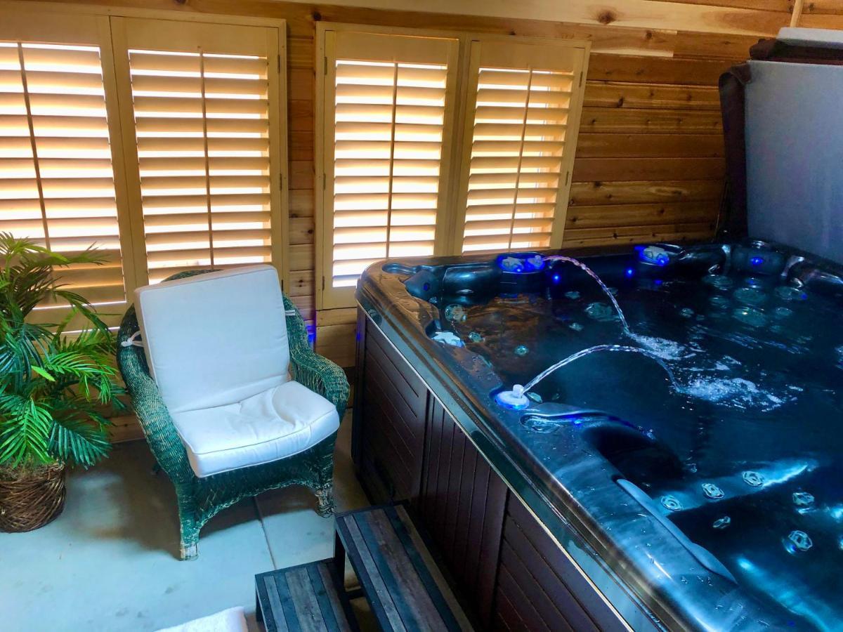 Blue Bear Den 3Br 2Ba Dtc Private Apt Hot Tub المظهر الخارجي الصورة